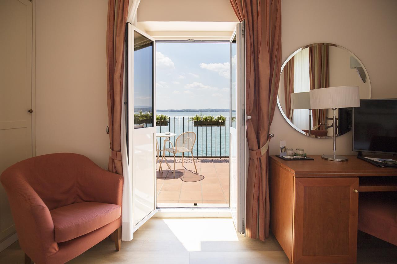 Hotel Sirmione Terme Exterior photo