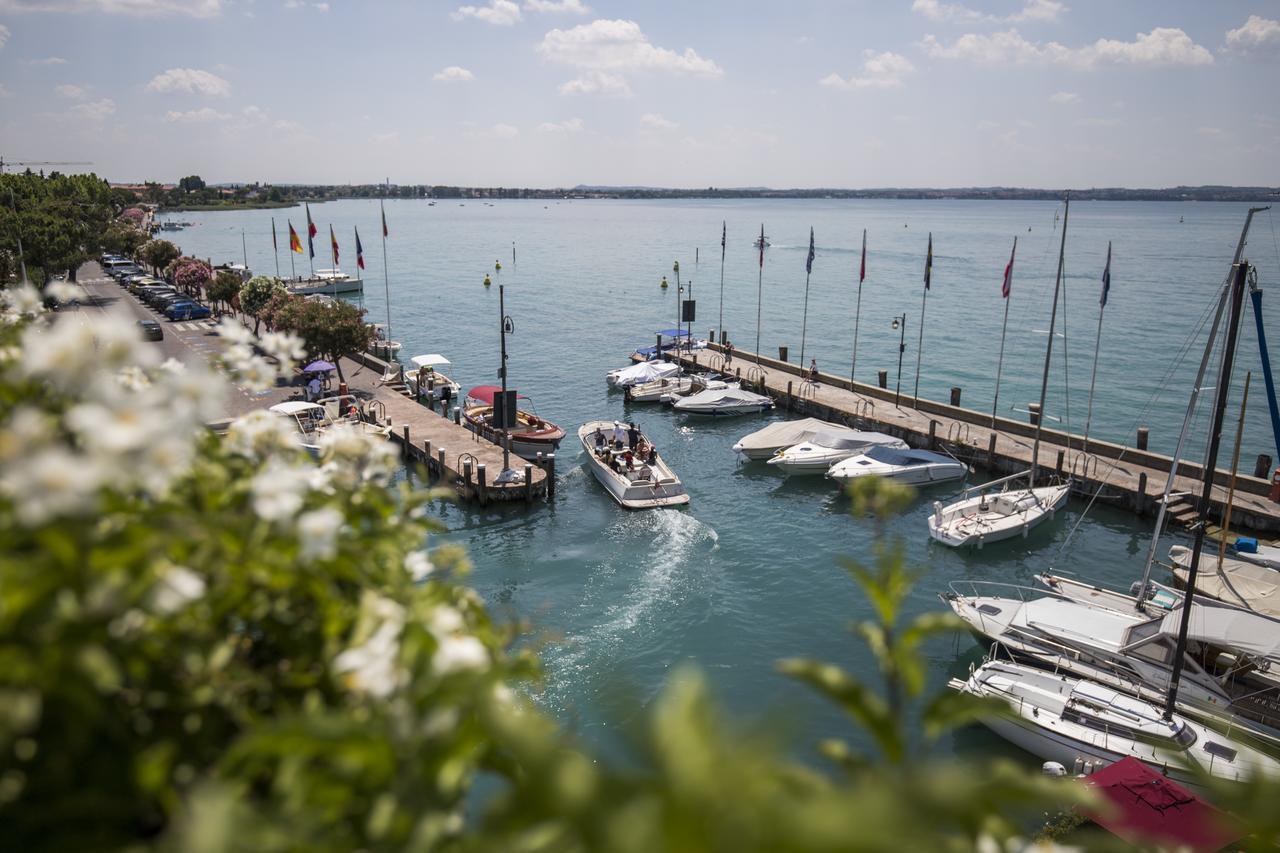 Hotel Sirmione Terme Exterior photo